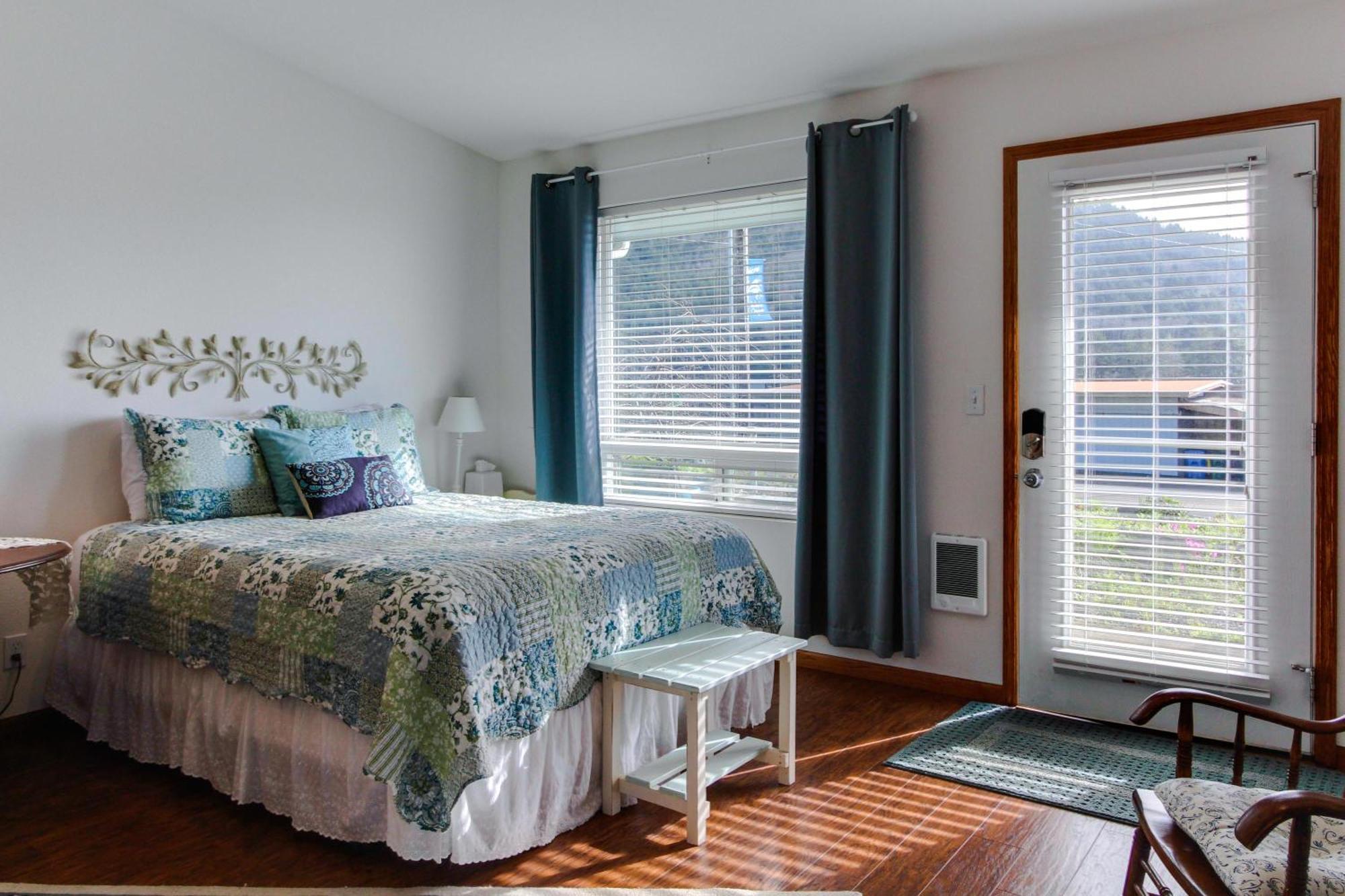 Ocean Cove Inn Yachats Exteriér fotografie